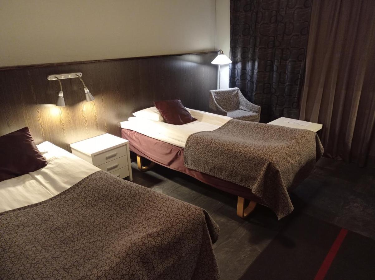 Hotelli Hiittenharju Harjavalta ภายนอก รูปภาพ
